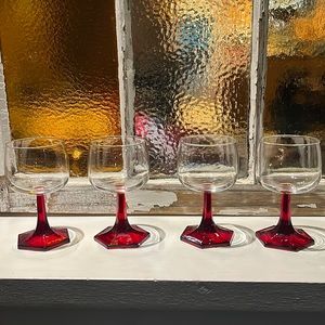 Mid Century Modern set of 4. Red Luminarc France stem wine glasses. A rare gift!